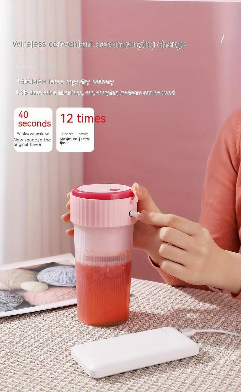 Portable Citrus Juicer Cup - Mini Electric Juice Maker