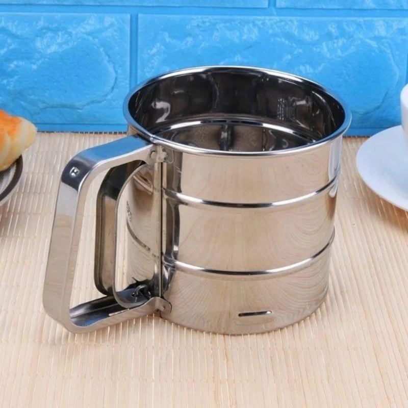1 Pcs Hand-held Small Flour Sieve Baking Utensils Stainless Steel Hand-held Flour Sieve Cup Stainless Steel Powder Sieve