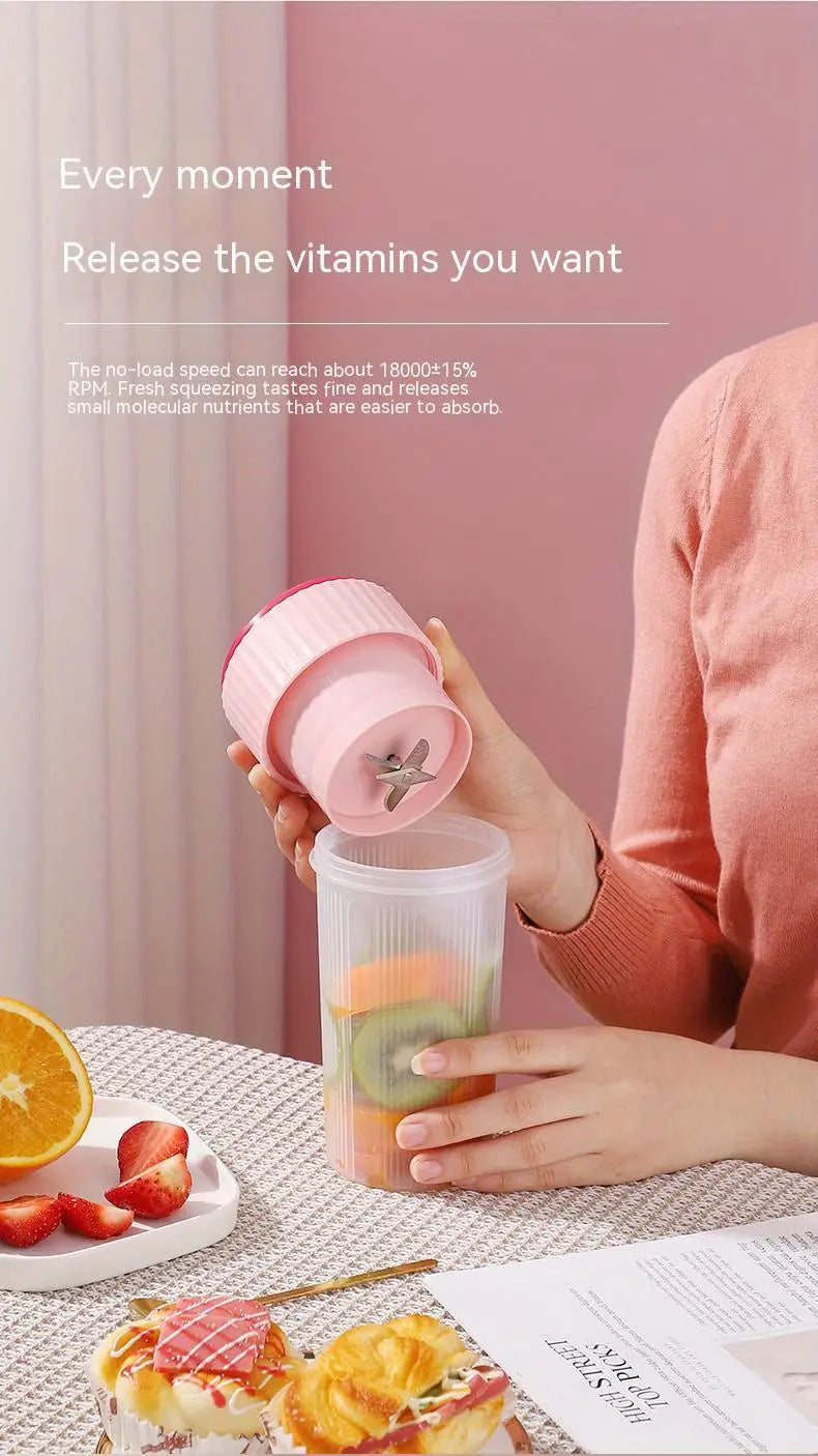 Portable Citrus Juicer Cup - Mini Electric Juice Maker