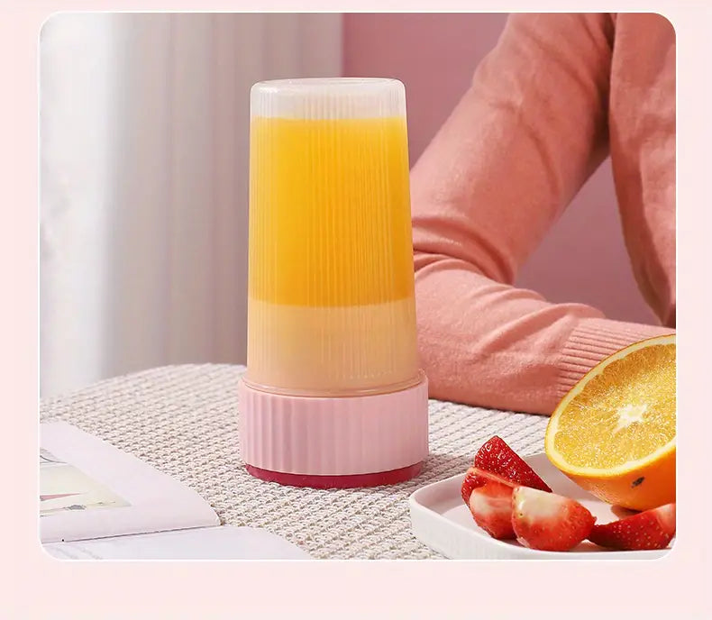 Portable Citrus Juicer Cup - Mini Electric Juice Maker